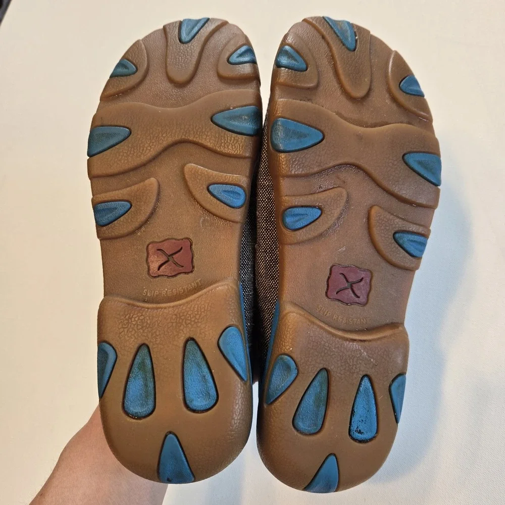eco TWX Twisted Aztec Print Tie Boat Shoes Womens Size 7 1/2‎